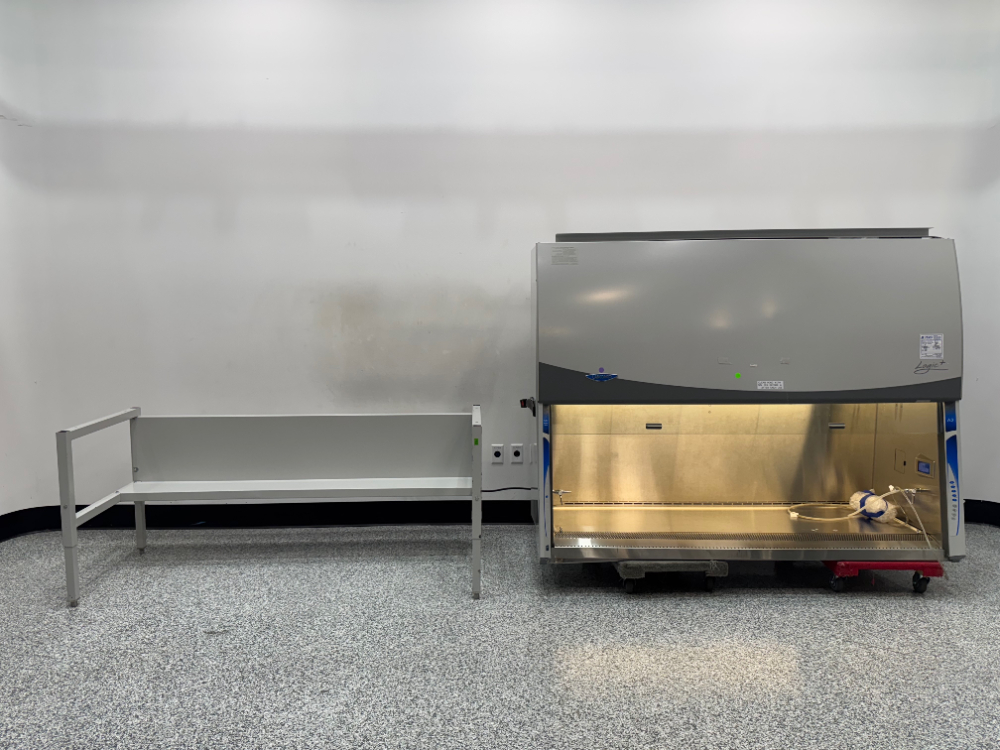Image of Labconco Logic+ 6' BioSafety Cabinet
